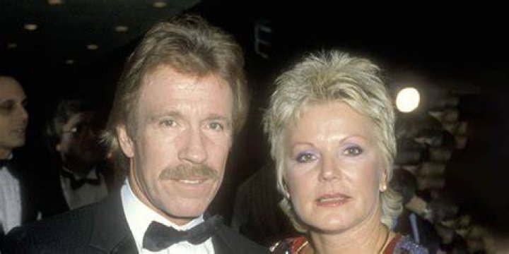 Dianne Holechek Biography; Net Worth And Age Of Chuck Norris' exwife