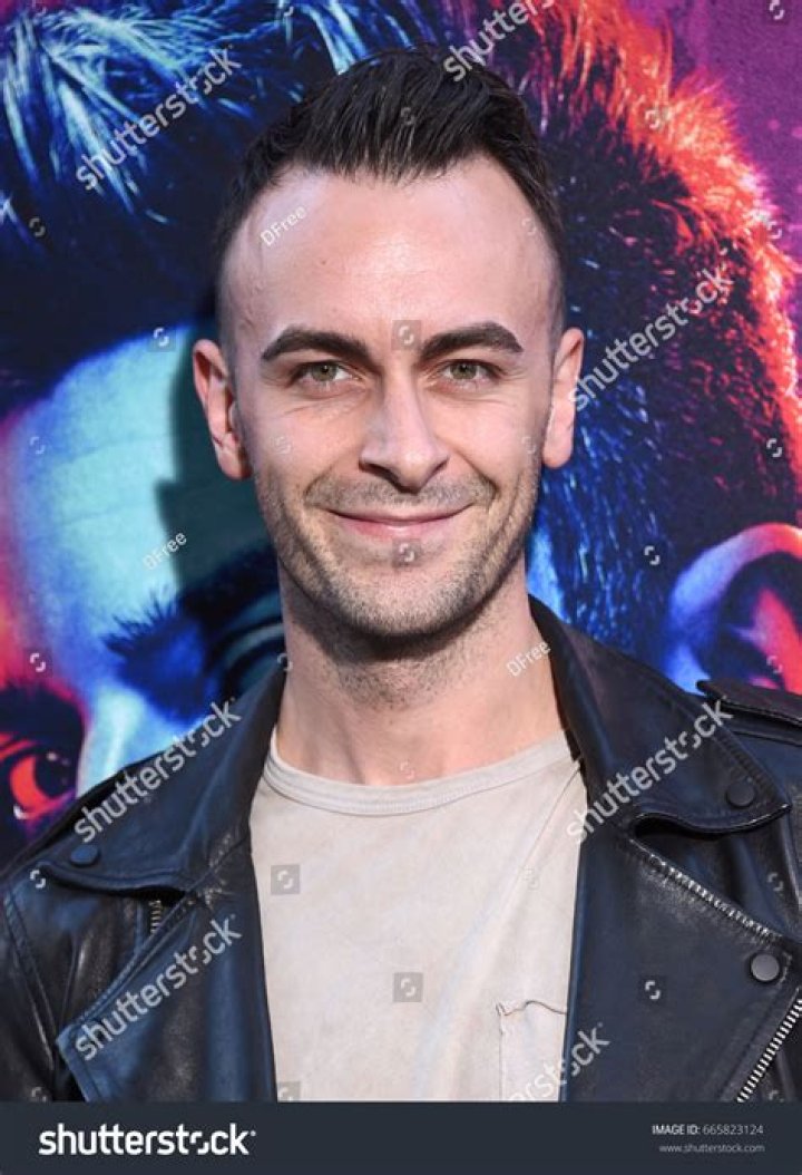 Joseph Gilgun's Love Life A Comprehensive Look At His Relationships